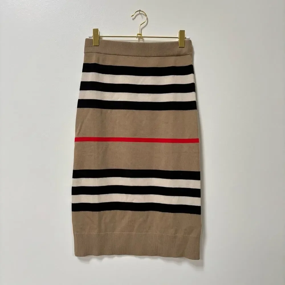 BURBERRY Icon Stripe Merino Wool Skirt Size Small NWOT - Picture 2 of 8